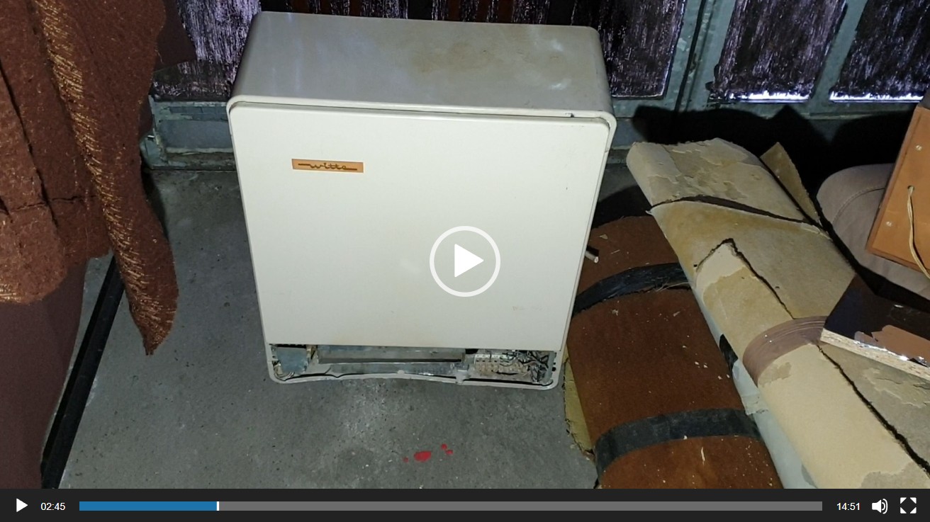 Geschützt: Video „Der widerspenstige Nachtspeicherofen. Lass und Indoor-Pool spielen.“